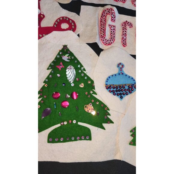 Vintage Christmas Appliqué Decorations Tree Skirt Festive Cutouts Embellishments - Picture 9 of 15